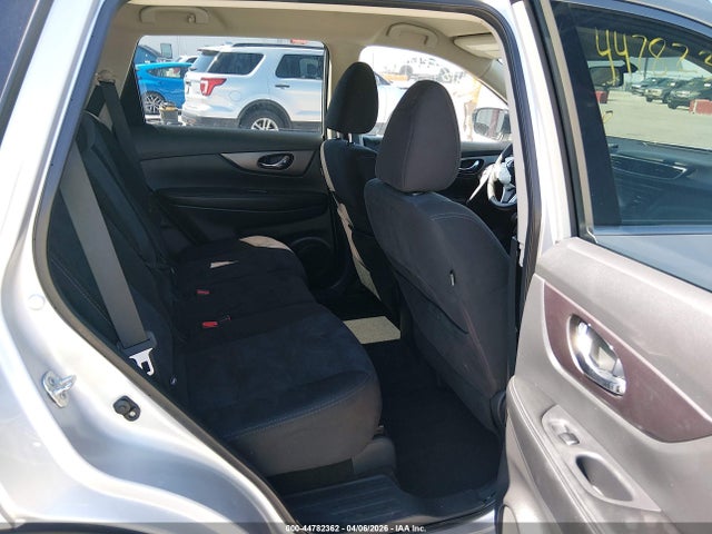 2015 Nissan Rogue Sv მანქანა იყიდება აუქციონზე, vin: KNMAT2MV4FP548208, აუქციონის ნომერი: 44782362