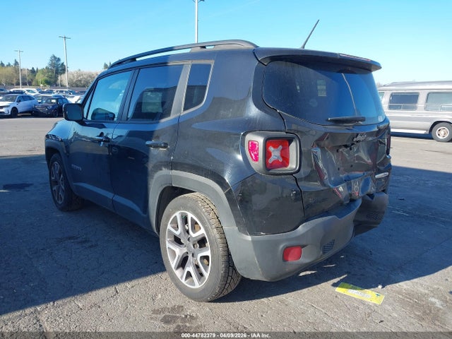ZACCJABT5FPB98665 Jeep Renegade Latitude