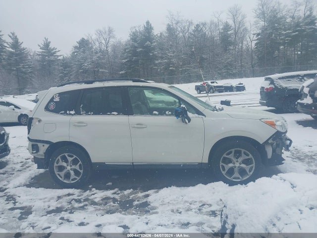 Subaru Forester 2.5i Touring 2016 JF2SJAXC0GH447467 Image 14