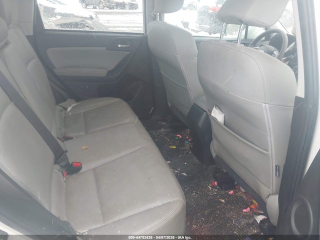 Subaru Forester 2.5i Touring 2016 JF2SJAXC0GH447467 Image 8