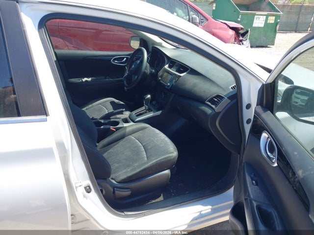 3N1AB7AP6JY210891 Nissan SENTRA SV