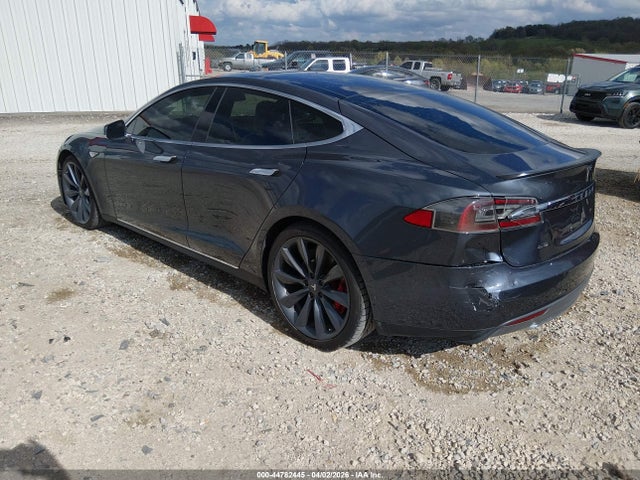 44782445 :رقم المزاد ، 5YJSA1E46GF130044 vin ، 2016 Tesla Model S 90d/p100d/p85d/p90d مزاد بيع