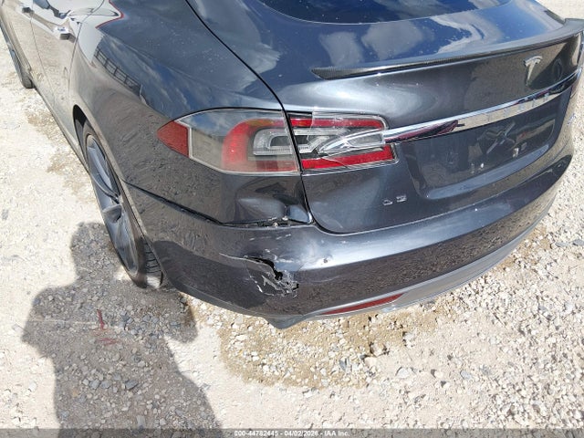 44782445 :رقم المزاد ، 5YJSA1E46GF130044 vin ، 2016 Tesla Model S 90d/p100d/p85d/p90d مزاد بيع