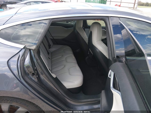 44782445 :رقم المزاد ، 5YJSA1E46GF130044 vin ، 2016 Tesla Model S 90d/p100d/p85d/p90d مزاد بيع