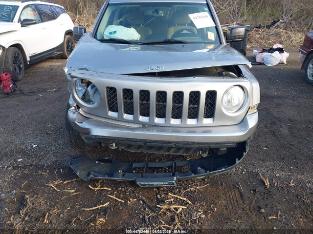 2016 Jeep Patriot Sport მანქანა იყიდება აუქციონზე, vin: 1C4NJPBAXGD700841, აუქციონის ნომერი: 44782448