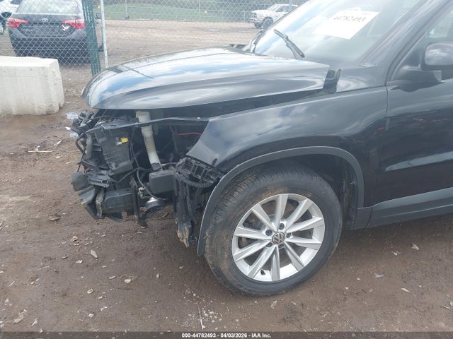 2017 Volkswagen Tiguan 2.0t/2.0t S მანქანა იყიდება აუქციონზე, vin: WVGBV7AX1HK051338, აუქციონის ნომერი: 44782493
