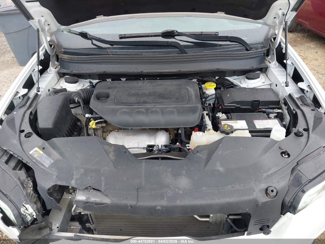 2019 Jeep Cherokee Latitude 4x4 მანქანა იყიდება აუქციონზე, vin: 1C4PJMCB5KD437553, აუქციონის ნომერი: 44782501