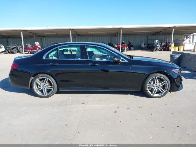 Продаж на аукціоні авто 2018 Mercedes-benz E 300, vin: WDDZF4JB9JA321520, номер лоту: 44782508