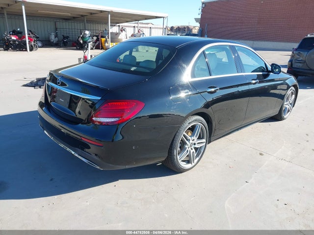 Продаж на аукціоні авто 2018 Mercedes-benz E 300, vin: WDDZF4JB9JA321520, номер лоту: 44782508