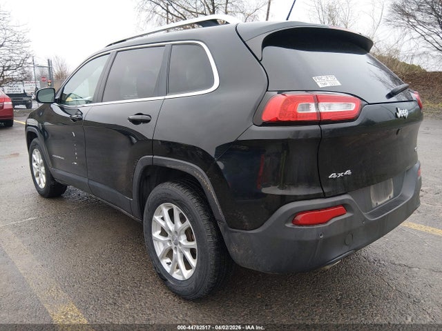2018 JEEP CHEROKEE 1C4PJMCB4JD561134 Photo 2