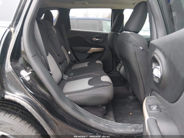 2018 JEEP CHEROKEE 1C4PJMCB4JD561134 Photo 7