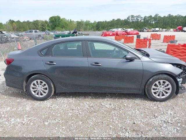 Продажа на аукционе авто 2021 Kia Forte Fe, vin: 3KPF24AD1ME361442, номер лота: 44782521