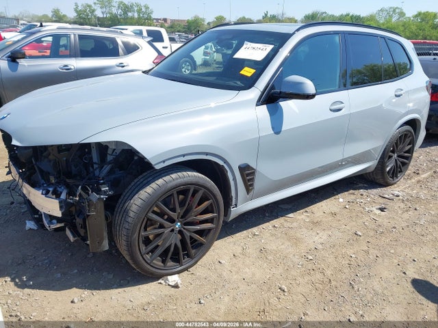 44782543 :رقم المزاد ، 5UX23EU0XR9V93719 vin ، 2024 Bmw X5 Xdrive40i مزاد بيع