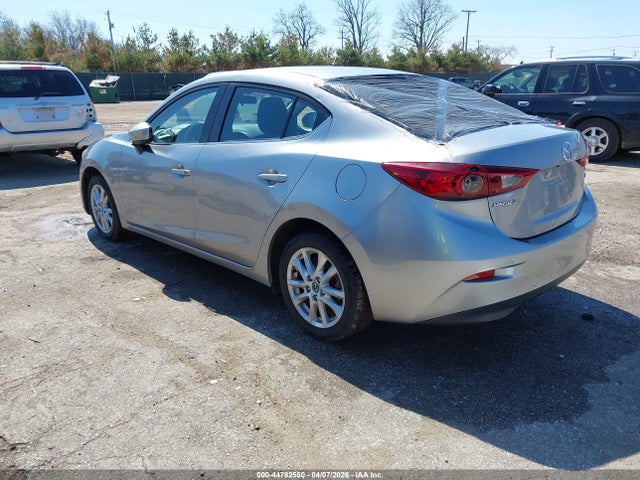 2016 Mazda Mazda3 I Sport მანქანა იყიდება აუქციონზე, vin: JM1BM1U72G1330091, აუქციონის ნომერი: 44782550