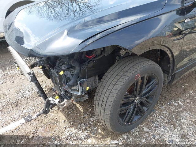 Продаж на аукціоні авто 2022 Volkswagen Tiguan 2.0t Se R-line Black, vin: 3VV8B7AX1NM100437, номер лоту: 44782601