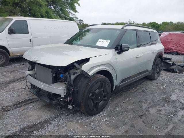 KNDAEFS59R6022901 KIA Ev9 Gt-line