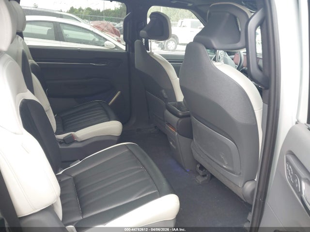 KNDAEFS59R6022901 KIA Ev9 Gt-line