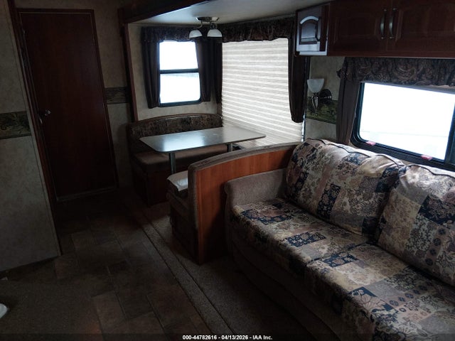 Продаж на аукціоні авто 2011 Forest River Other, vin: 4YDF27S28B2501489, номер лоту: 44782616
