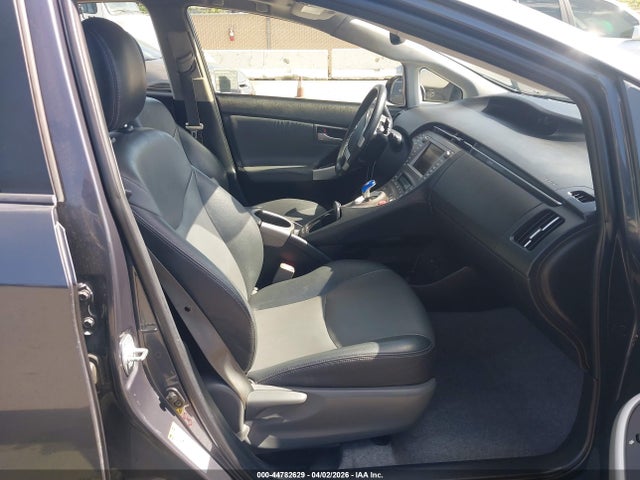 2015 TOYOTA PRIUS JTDKN3DU4F1894841 Photo 4