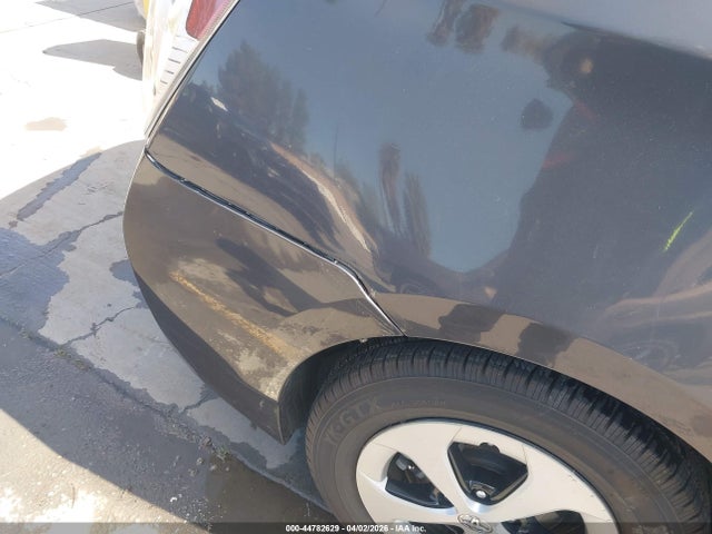 2015 TOYOTA PRIUS JTDKN3DU4F1894841 Photo 5