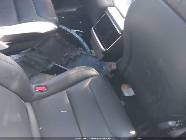 Продаж на аукціоні авто 2023 Tesla Model X Plaid Tri Motor All-wheel Drive, vin: 7SAXCBE64PF429879, номер лоту: 44782631