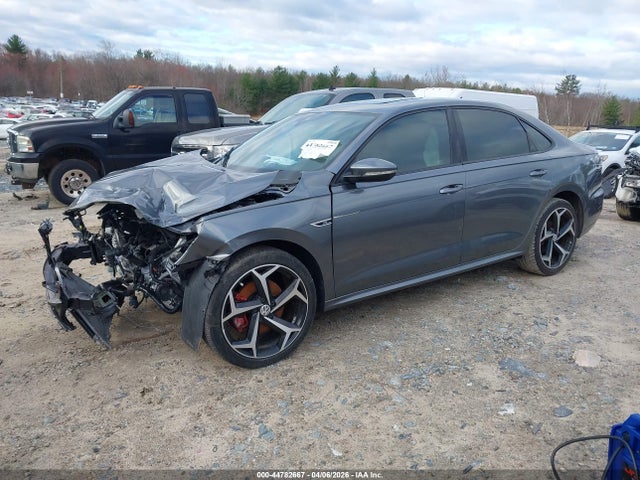 2021 Volkswagen Passat 2.0t R-line მანქანა იყიდება აუქციონზე, vin: 1VWMA7A35MC005924, აუქციონის ნომერი: 44782667