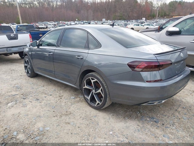 2021 Volkswagen Passat 2.0t R-line მანქანა იყიდება აუქციონზე, vin: 1VWMA7A35MC005924, აუქციონის ნომერი: 44782667
