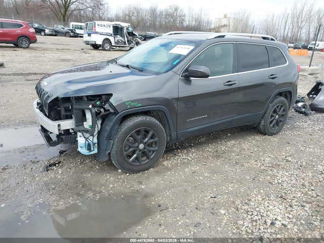 Jeep Cherokee Latitude 2016 1C4PJMCS7GW366142 Image 2