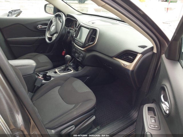 Jeep Cherokee Latitude 2016 1C4PJMCS7GW366142 Image 5