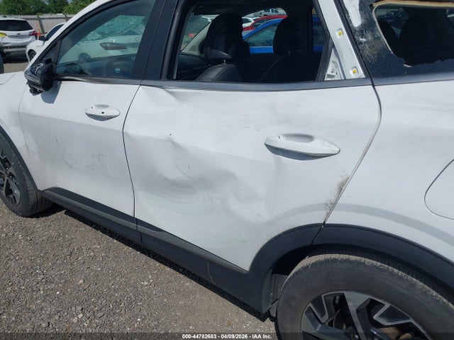 Продажа на аукционе авто 2023 Kia Sportage Ex, vin: 5XYK33AF6PG112522, номер лота: 44782683