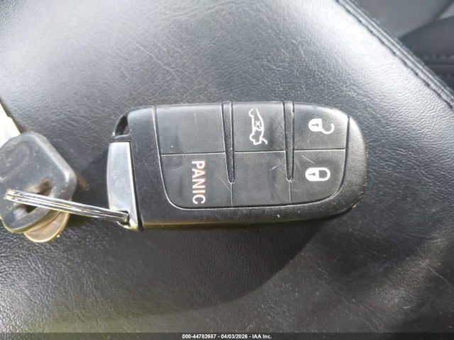 2020 Chrysler 300 Touring მანქანა იყიდება აუქციონზე, vin: 2C3CCAAG2LH147561, აუქციონის ნომერი: 44782687