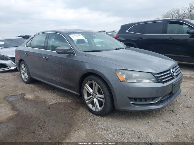 2014 VOLKSWAGEN PASSAT 1VWBS7A39EC048295