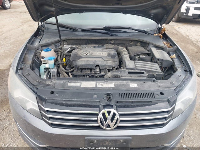 2014 VOLKSWAGEN PASSAT 1VWBS7A39EC048295 Photo 9