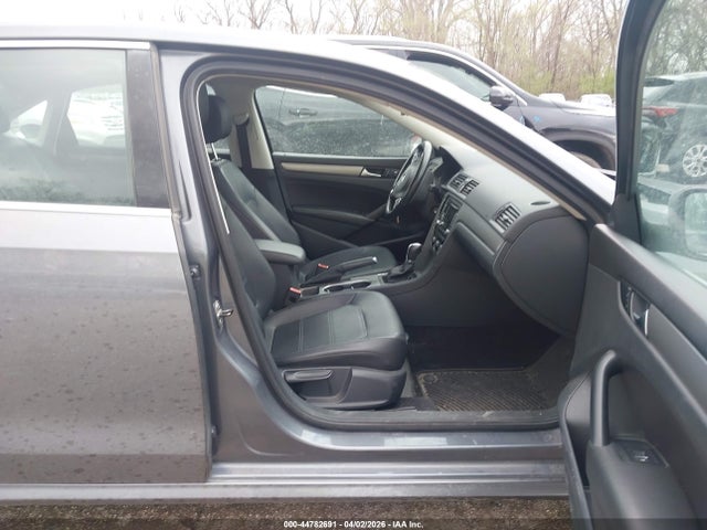2014 VOLKSWAGEN PASSAT 1VWBS7A39EC048295 Photo 4