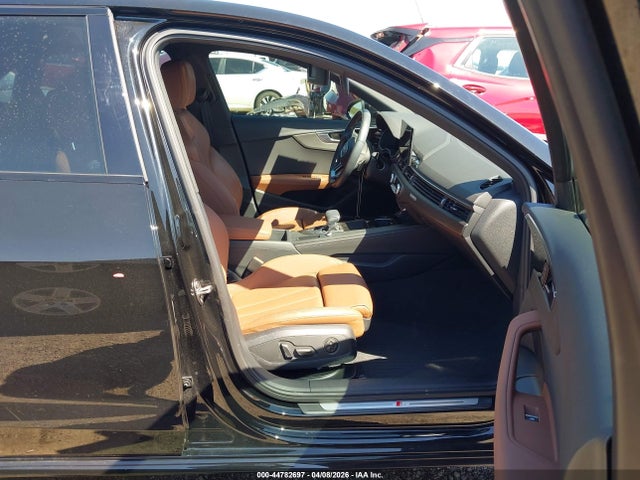 44782697 :رقم المزاد ، WAUEAAF47MA048675 vin ، 2021 Audi A4 Premium Plus 45 Tfsi S Line Quattro S Tronic مزاد بيع
