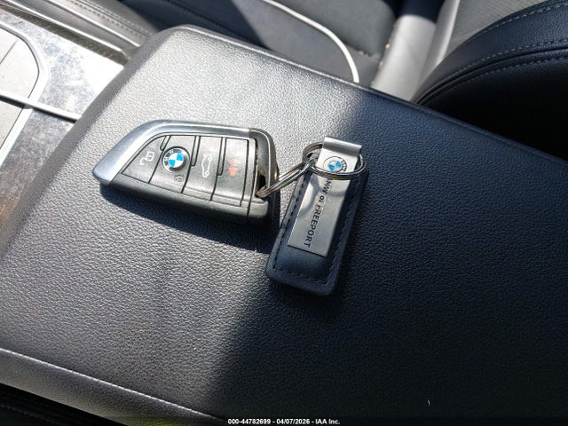 Продажа на аукционе авто 2022 Bmw 330i Xdrive, vin: 3MW5R7J03N8C58770, номер лота: 44782699