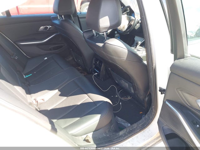 Продажа на аукционе авто 2022 Bmw 330i Xdrive, vin: 3MW5R7J03N8C58770, номер лота: 44782699