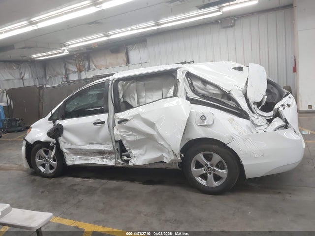 Toyota Sienna L 2020 5TDZZ3DCXLS074076 Image 14
