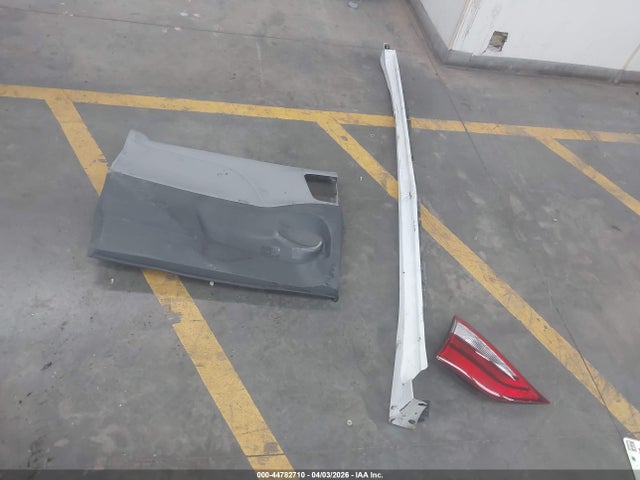 44782710 :رقم المزاد ، 5TDZZ3DCXLS074076 vin ، 2020 Toyota Sienna L مزاد بيع