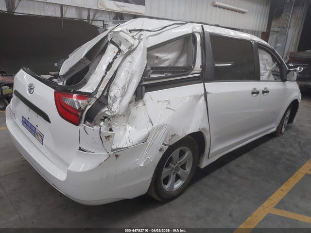 Toyota Sienna L 2020 5TDZZ3DCXLS074076 Image 4