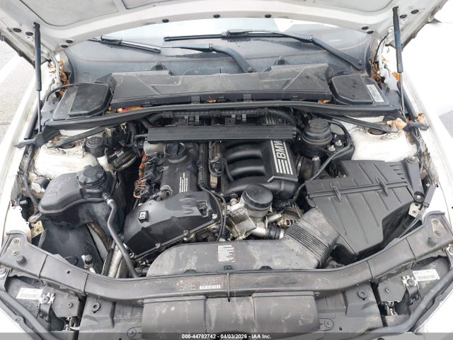 44782742 :رقم المزاد ، WBAPK7G52BNN78736 vin ، 2011 Bmw 328i Xdrive مزاد بيع