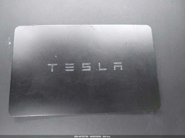 7SAYGDEE7PF850913 Tesla Model Y