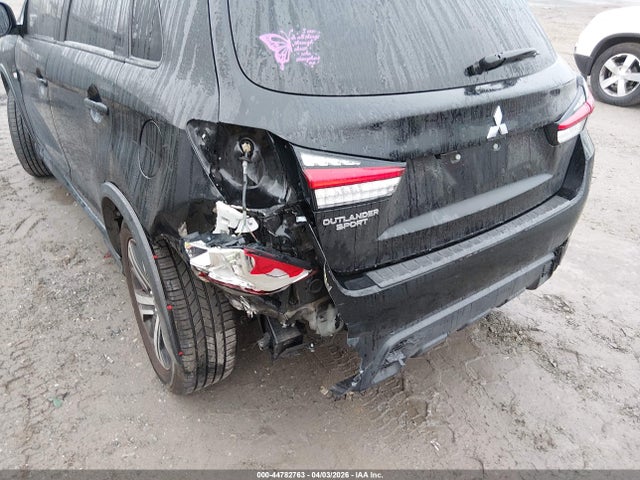 JA4ARUAU9NU006540 Mitsubishi Outlander Sport 2.0 Be Awc/2.0 Es Awc/2.0 Le Awc/2.0 Se Awc/2.0 Se Special Edition Awc