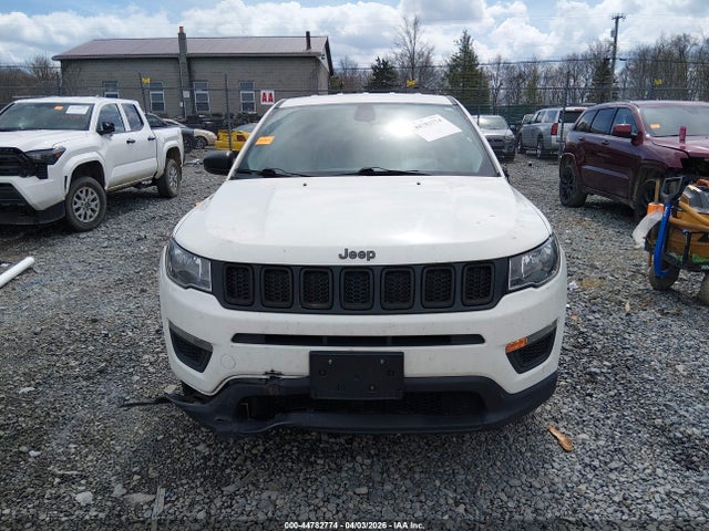 2017 Jeep New Compass Sport 4x4 მანქანა იყიდება აუქციონზე, vin: 3C4NJDAB1HT646415, აუქციონის ნომერი: 44782774
