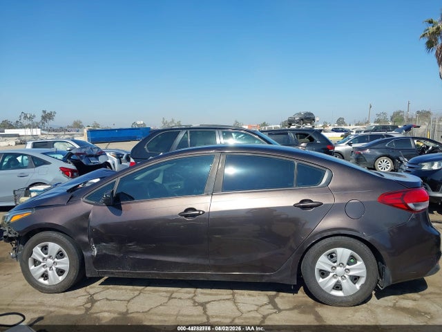KIA FORTE LX 2018 3KPFK4A71JE174689 Image 15