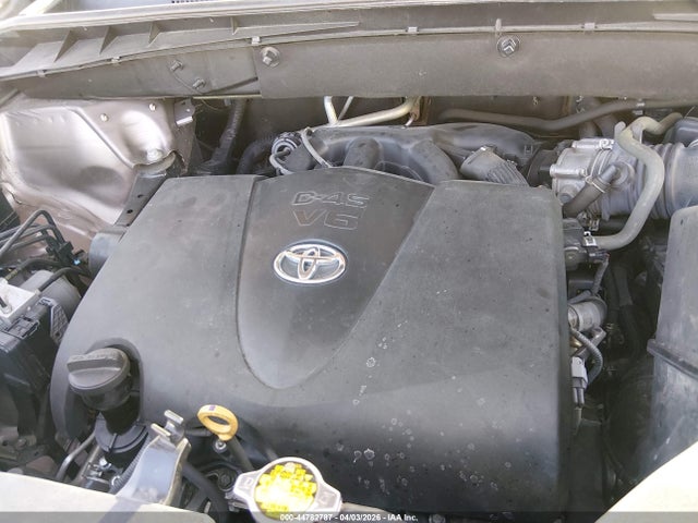44782787 :رقم المزاد ، 5TDJZRFH4HS367780 vin ، 2017 Toyota Highlander Xle مزاد بيع