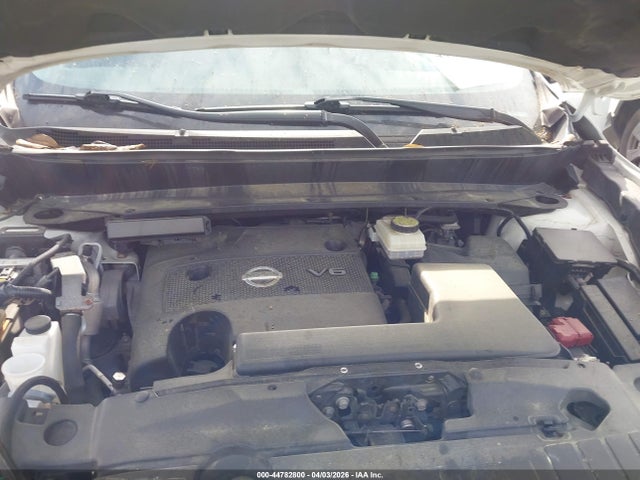 44782800 :رقم المزاد ، 5N1AR2MM0FC653272 vin ، 2015 Nissan Pathfinder Platinum/s/sl/sv مزاد بيع
