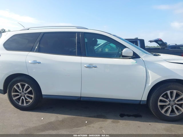 44782800 :رقم المزاد ، 5N1AR2MM0FC653272 vin ، 2015 Nissan Pathfinder Platinum/s/sl/sv مزاد بيع