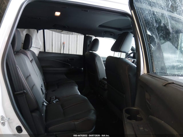 44782832 :رقم المزاد ، 5FNYF8H63RB002512 vin ، 2024 Honda Passport Awd Trailsport مزاد بيع