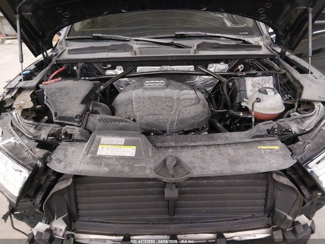 Продаж на аукціоні авто 2018 Audi Q5 2.0t Premium/2.0t Tech Premium, vin: WA1CNAFY5J2122113, номер лоту: 44782850